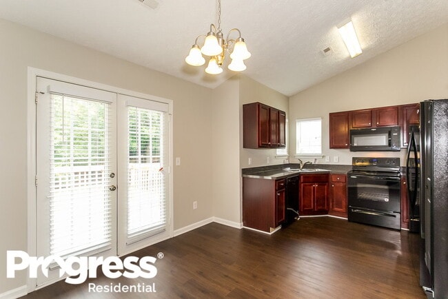 Building Photo - 21 Grier Ln