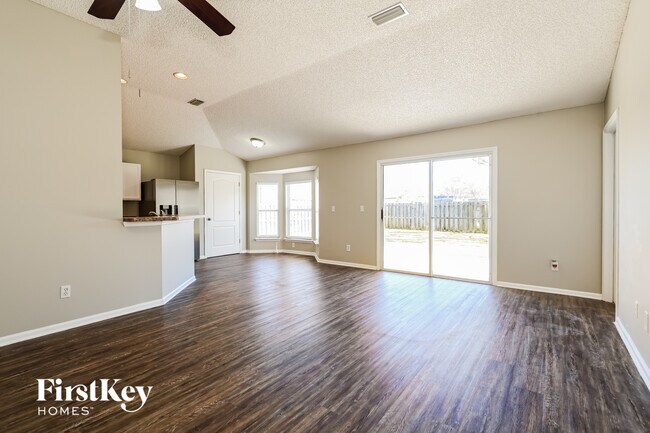 Foto del edificio - 6983 Lafayette Park Dr