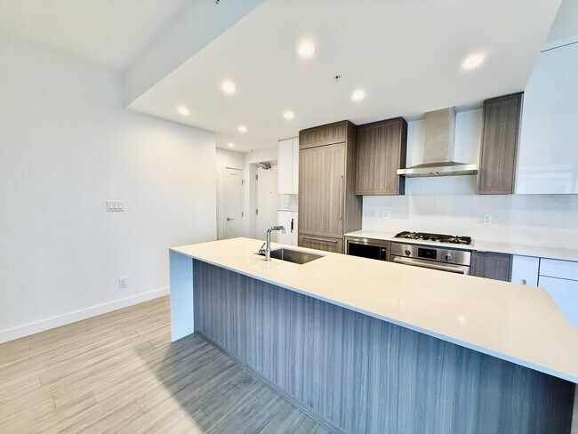 Photo du bâtiment - 2351 Beta Ave