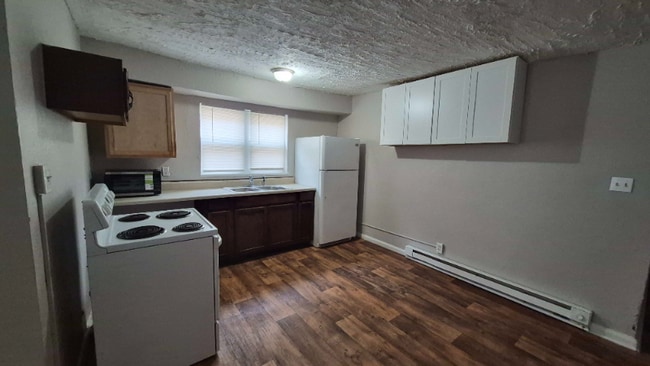 Building Photo - 152 Santa Clara Ave