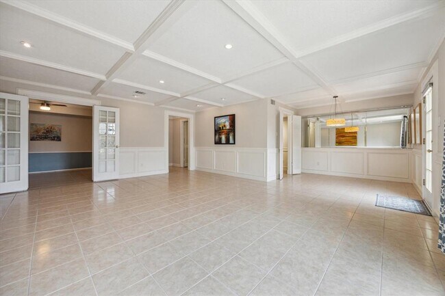 Foto del edificio - 361 N Post Oak Ln
