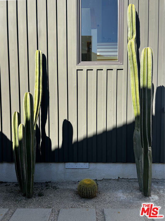 Foto del edificio - 4448 Elmer Ave