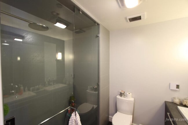Foto del edificio - 723 Taylor St