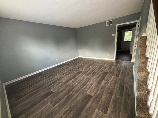 Foto del edificio - Cozy Townhome