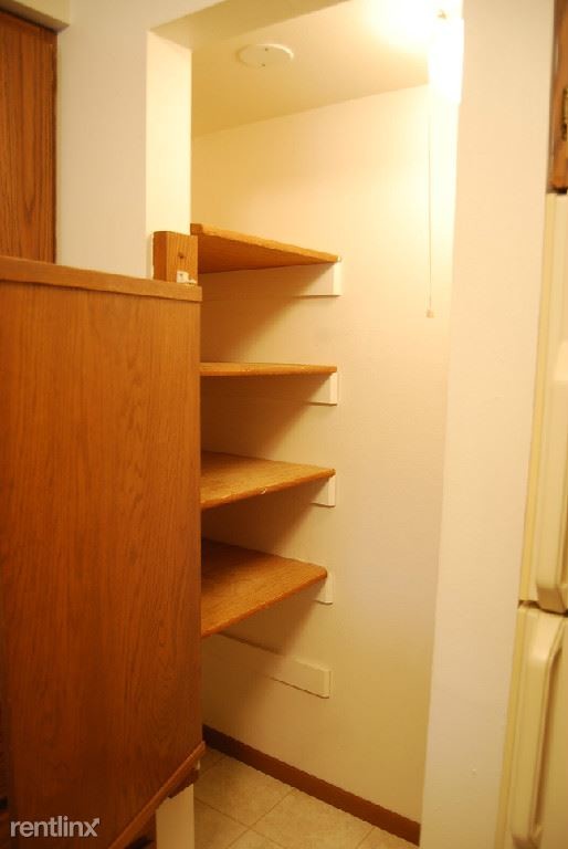 Foto del edificio - 10224 W Forest Home Ave