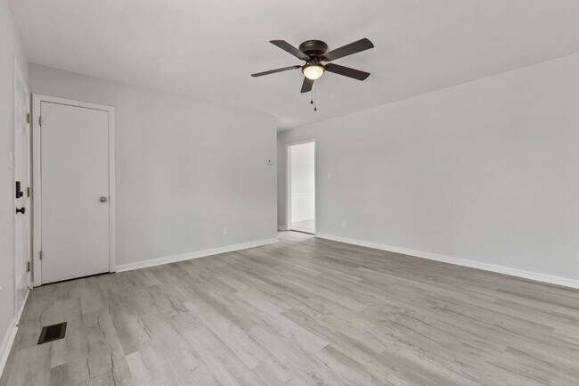 Foto del edificio - 4510 Ruby Rd