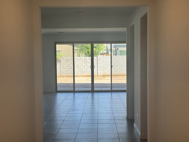 Foto del edificio - 23024 E Watford Dr
