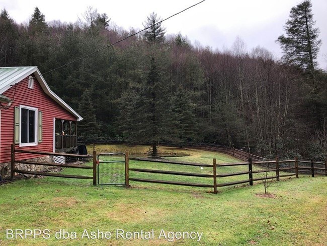 Building Photo - 2 br, 1 bath House - 1652 Conley Cheek Rd
