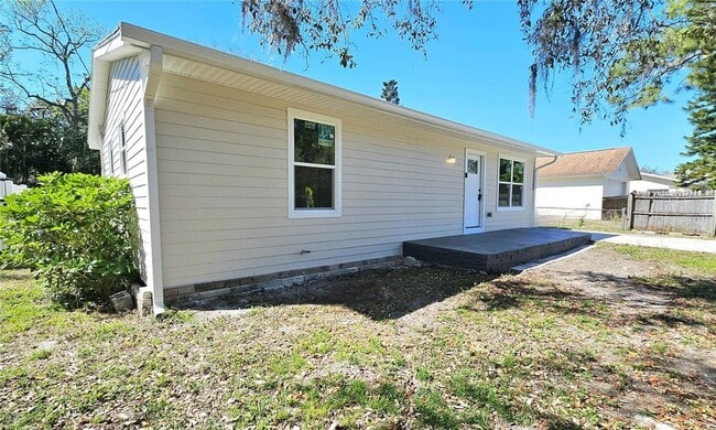 Building Photo - 3562 Fisher Rd