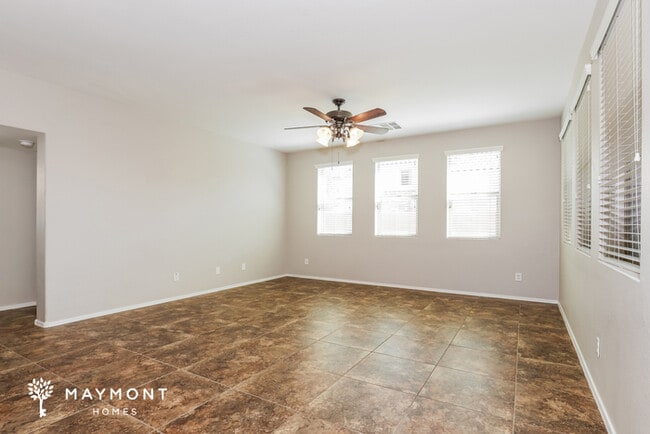 Building Photo - 3261 E Sports Dr