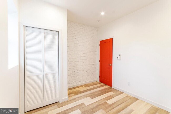 Foto del edificio - 925 S Paxon St