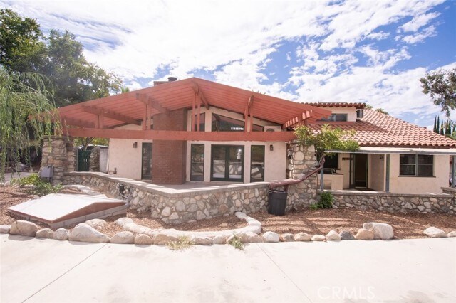 Foto del edificio - 3643 N Mills Ave