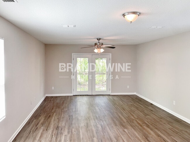 Building Photo - 7713 Free Ave