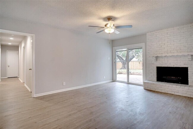 Building Photo - 13521 Heartside Pl