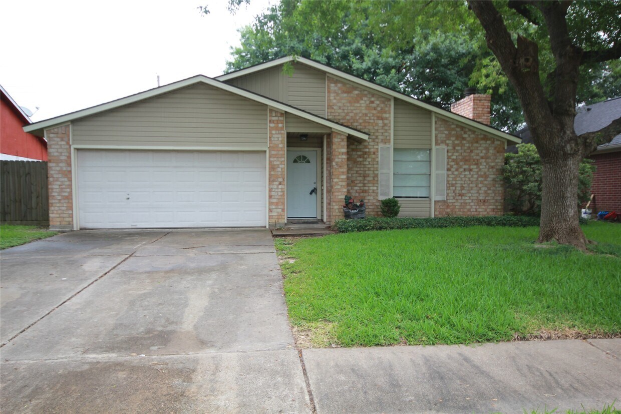 Foto principal - 2314 Townhall Ln