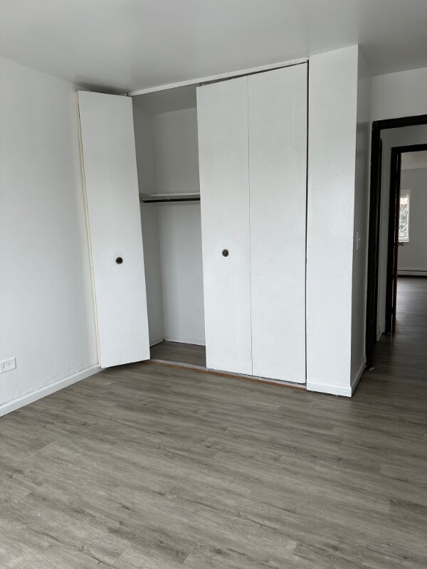 Foto del edificio - 309 Hawthorne Cir