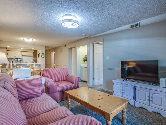 Building Photo - OFF SEASON RENTAL - FIRST FLOOR 2 BED 2 BA...