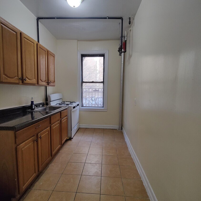 2409 Creston Ave Unit 2, The Bronx, NY 10468 Room for Rent in The