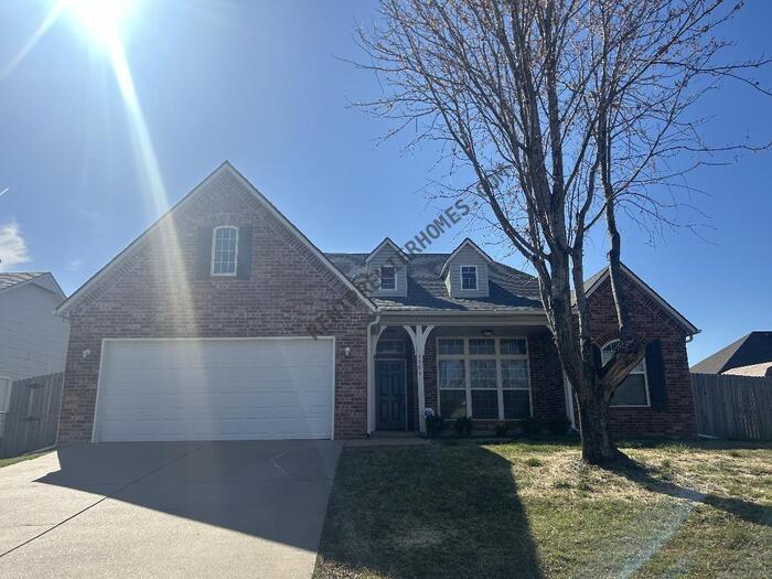 2104 S Javine St, Skiatook, OK 74070 House Rental in Skiatook, OK