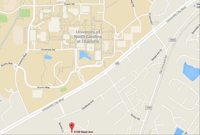 Foto del edificio - 9100 Nash Ave