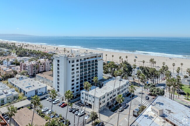 Foto de contexto - Ocean Condos- All Ocean View Apartments!