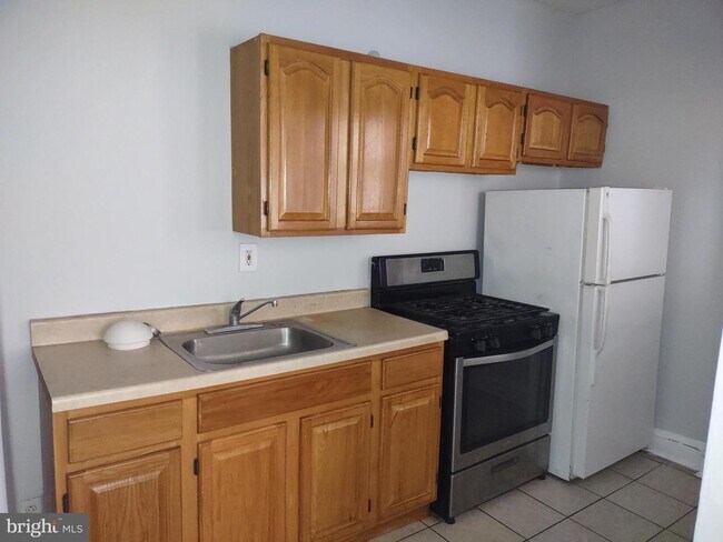 Foto del edificio - 5244 Pennsgrove St