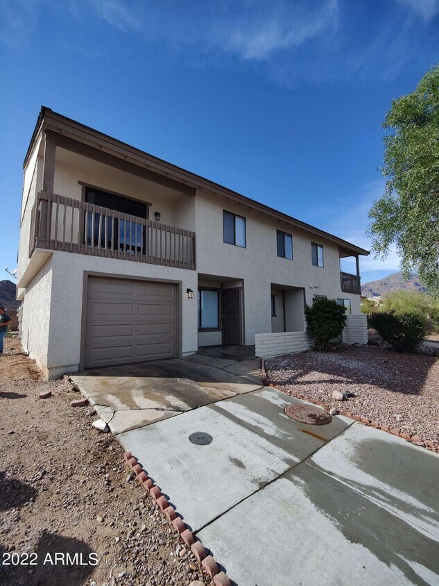 10428 E La Palma Ave, Gold Canyon, AZ 85118 Townhome Rentals in Gold
