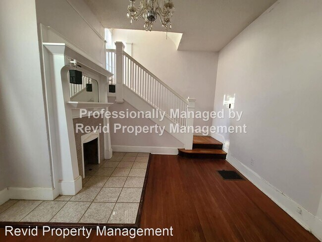 Foto del edificio - 4 br, 2 bath House - 1960 Cowden Ave