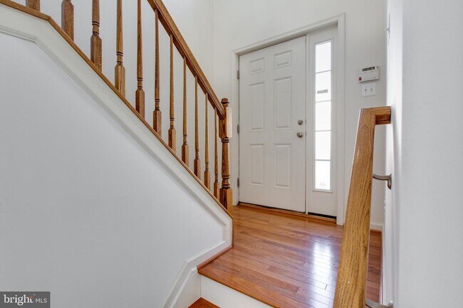 Building Photo - 8335 Stickley Ct