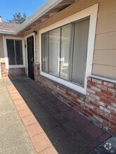 Building Photo - 1420 Callen St