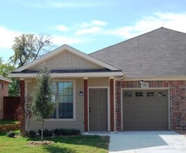 Building Photo - 359 Orbit Dr