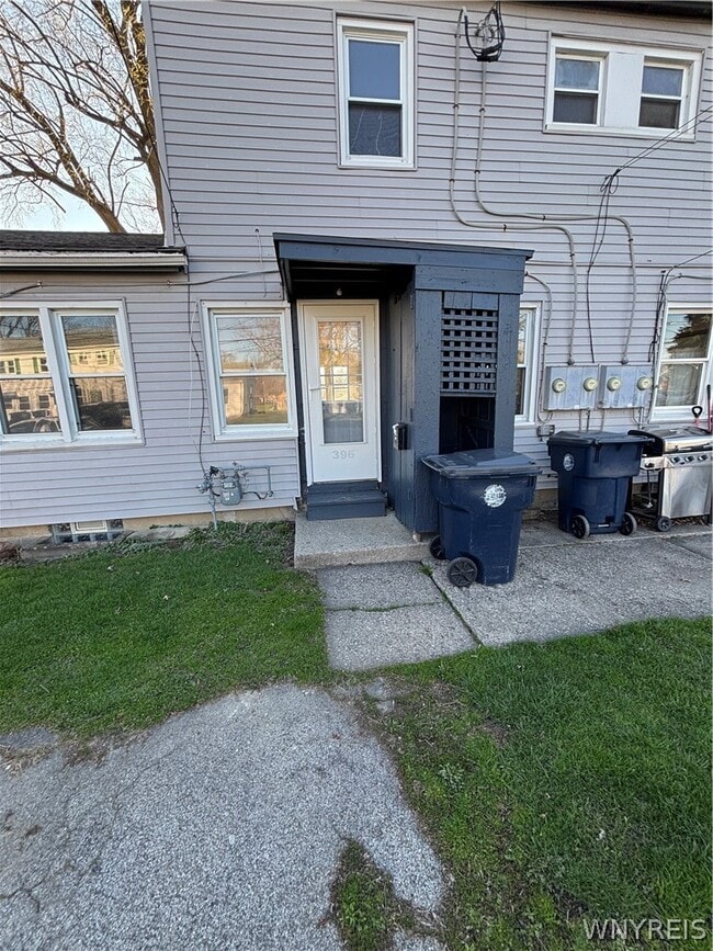 Building Photo - 396 Sudbury Rd