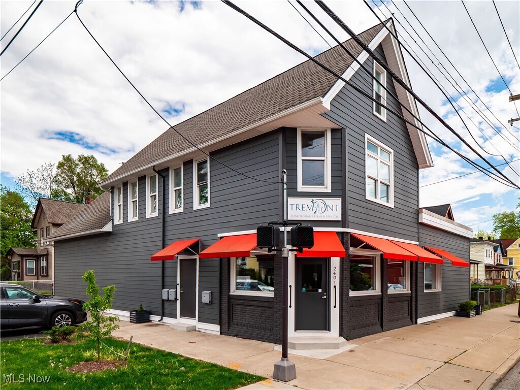 Foto principal - 2401 Scranton Rd