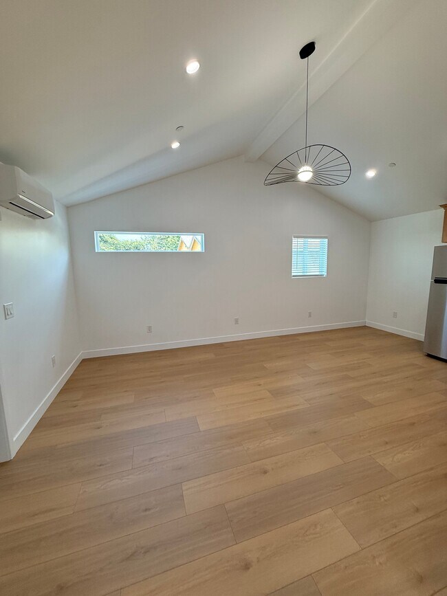 Foto del edificio - 8531 Orange St