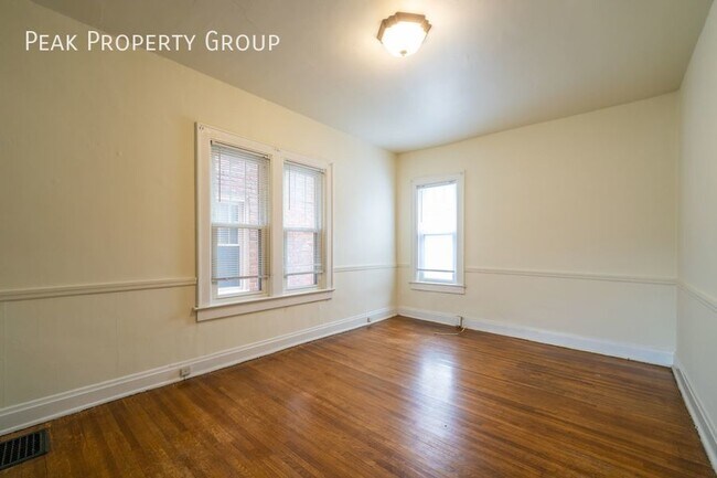 Foto del edificio - 1425 Northwest Blvd