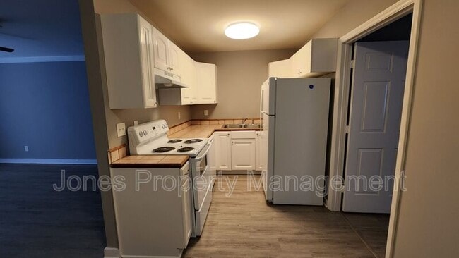 Foto del edificio - 320 N Key St