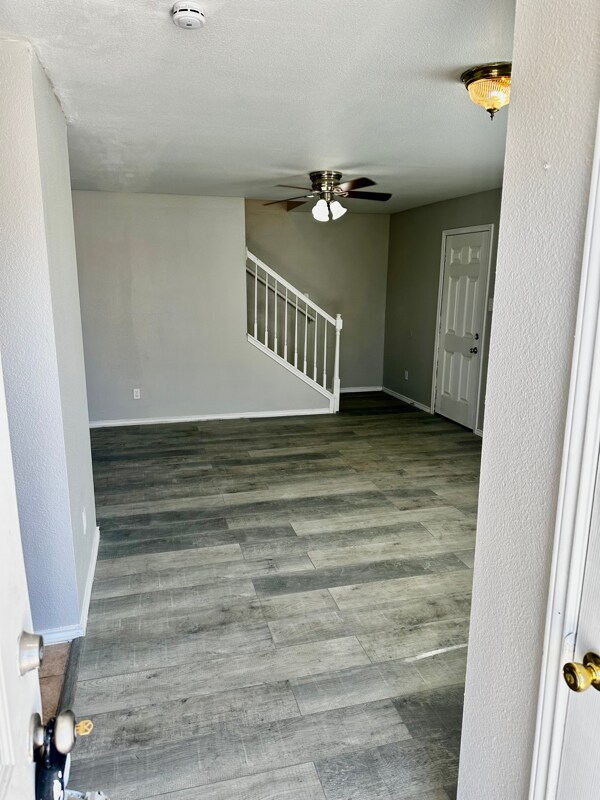Photo - 768 Avondale Ave Townhome