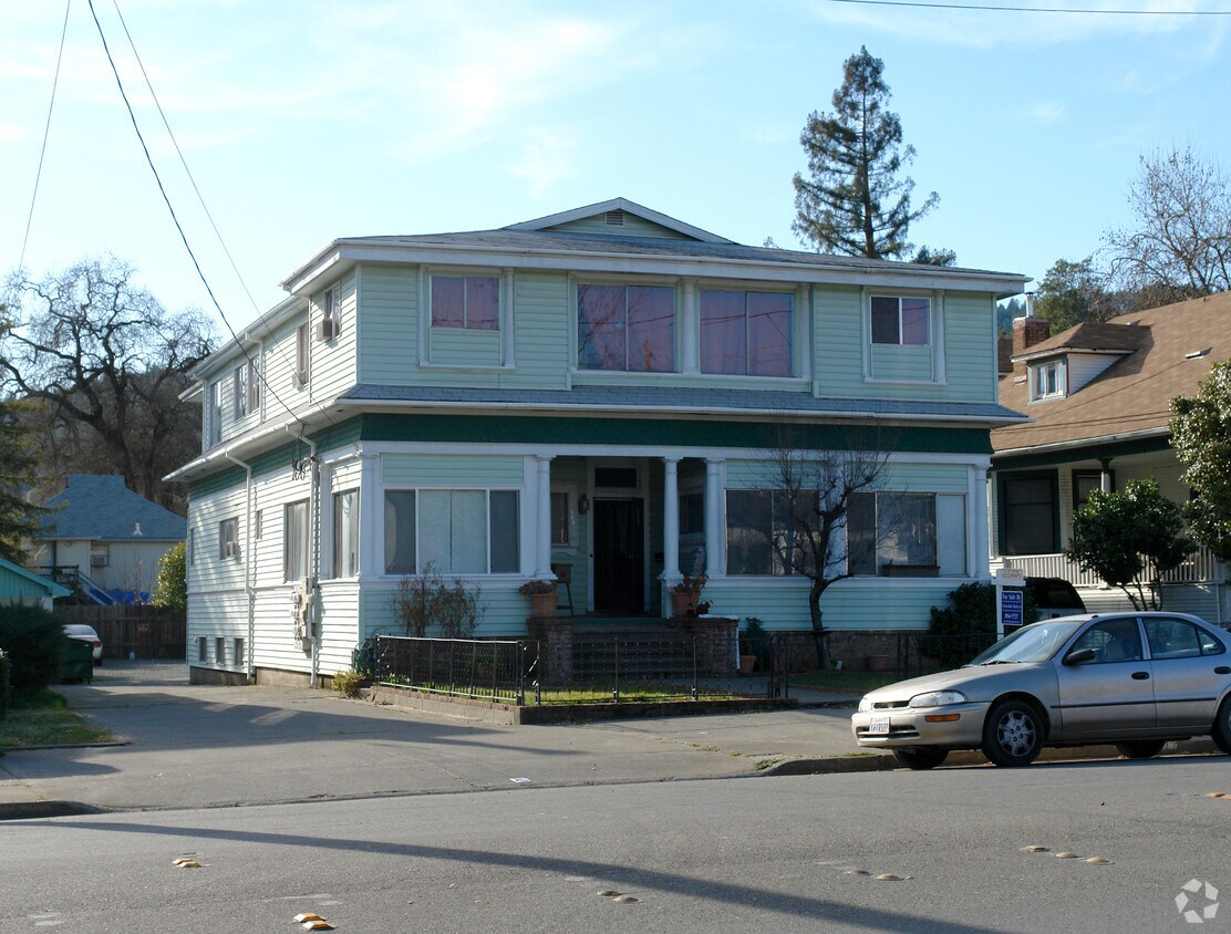 Primary Photo - 311 Cloverdale Blvd