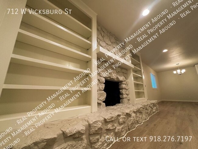 Foto del edificio - 712 W Vicksburg St