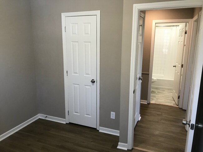 Foto del edificio - 8949 Pippin Rd