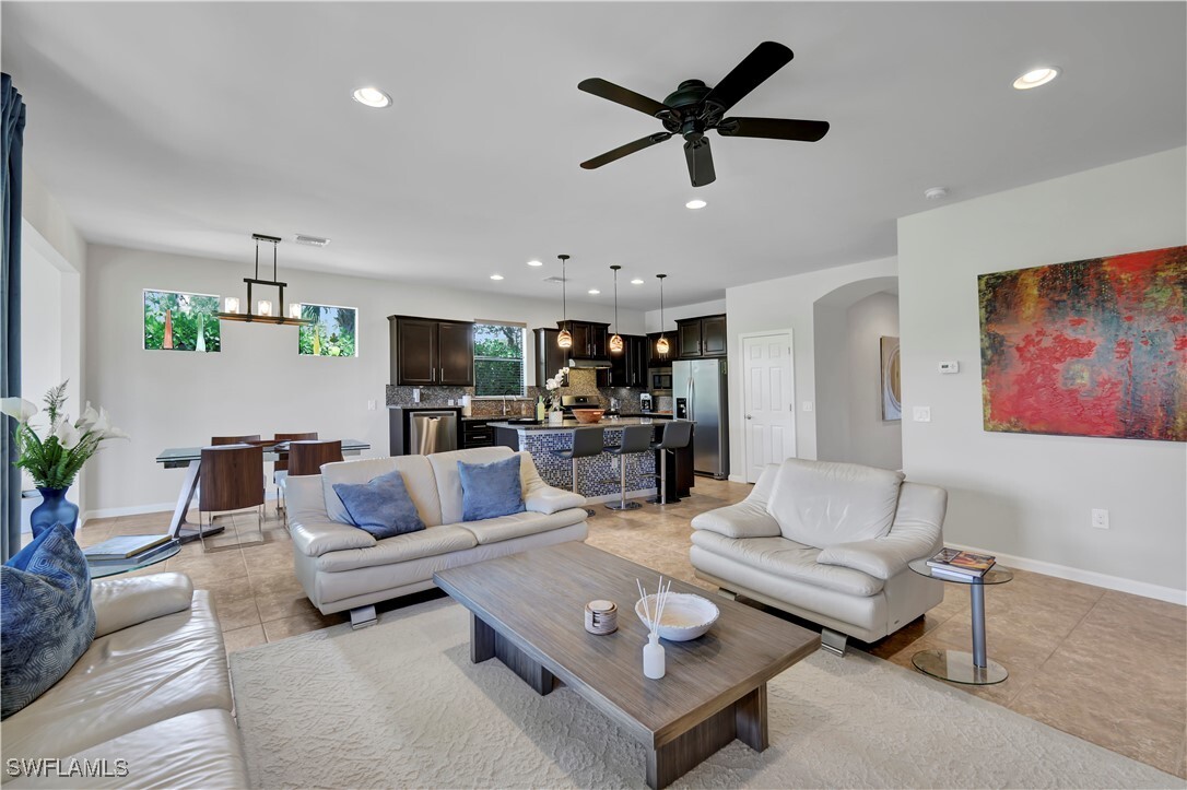 Foto principal - 7103 Lily Way