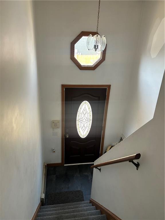 Building Photo - 60 Field St