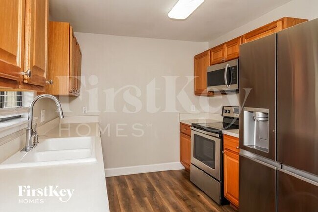 Foto del edificio - 2710 Victory Palm Dr