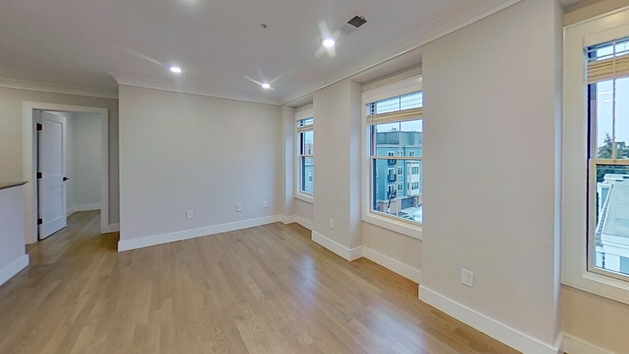 Photo - 303 Maverick St Apartment