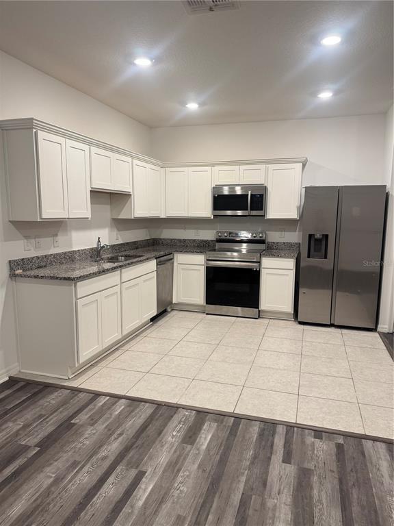 Foto del edificio - 233 Mandovi St