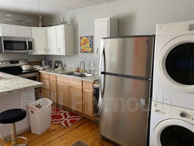 Foto del edificio - 393 Onset Ave