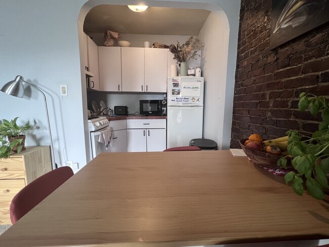 Photo - 656 Tremont St Townhome