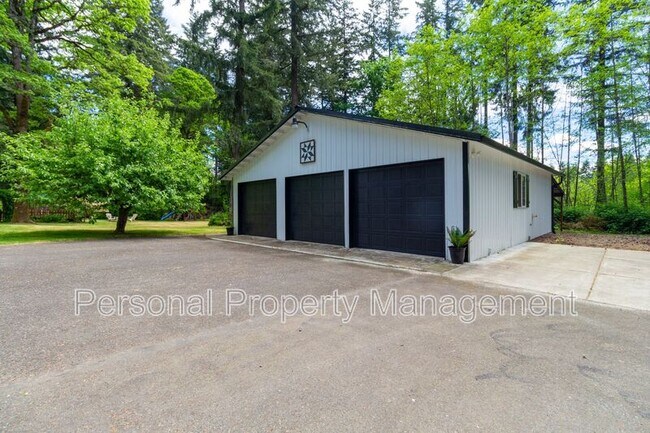 Building Photo - 22309 NE 182nd Ave