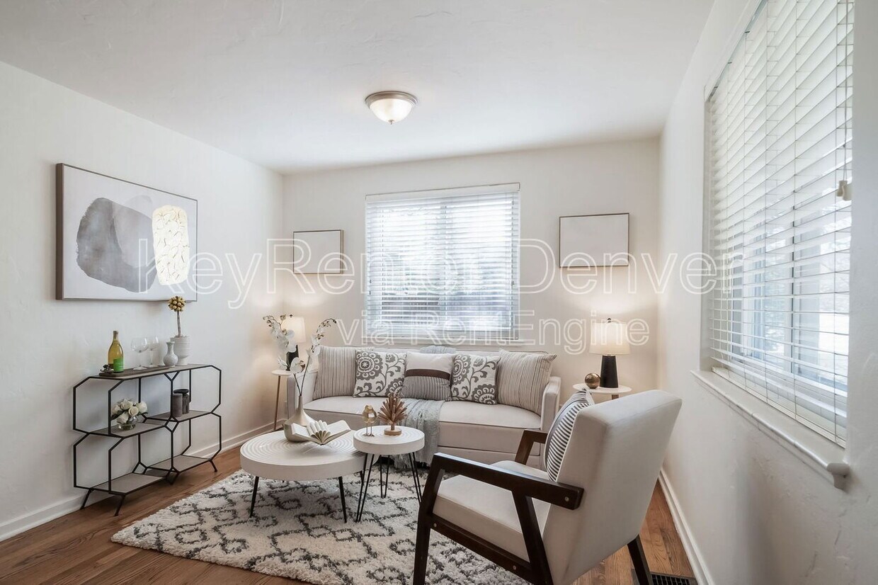 Primary Photo - 7275 E 8th Ave