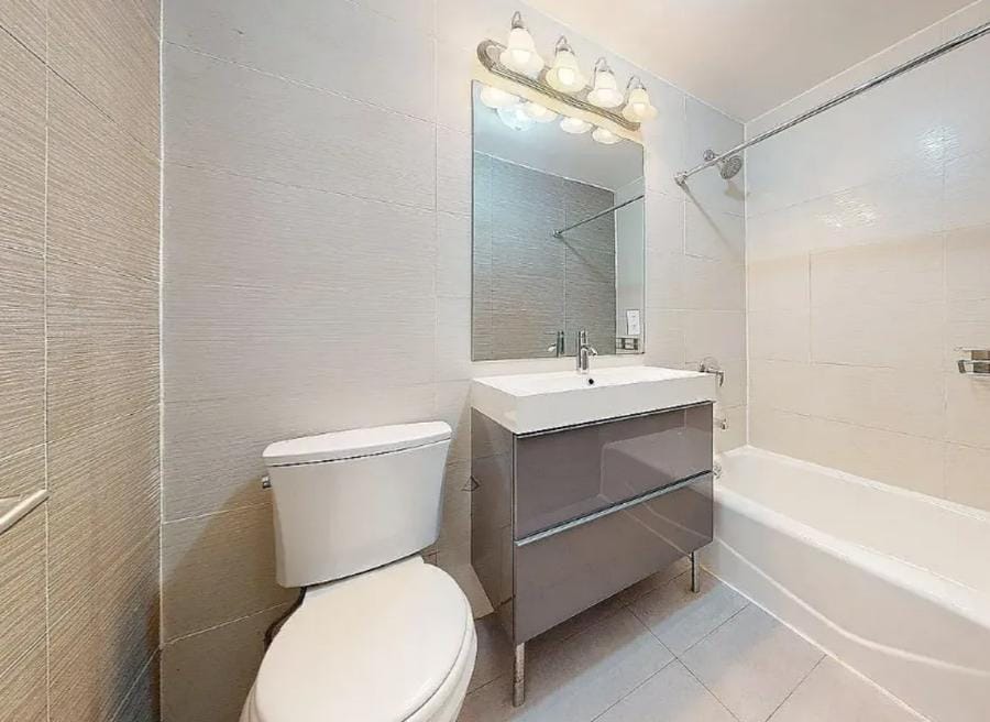 Building Photo - West 122nd Street